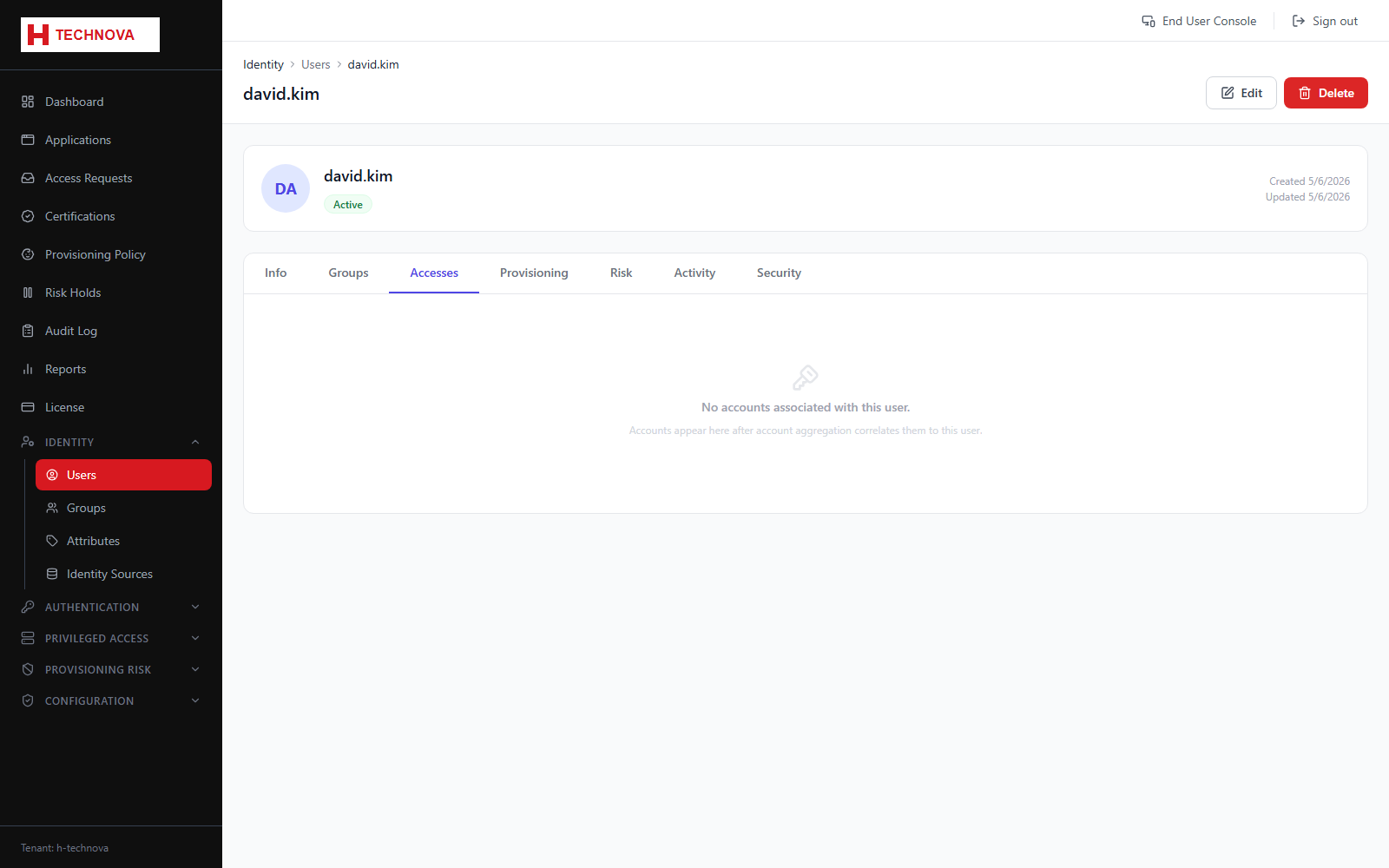 User → Accesses screen
